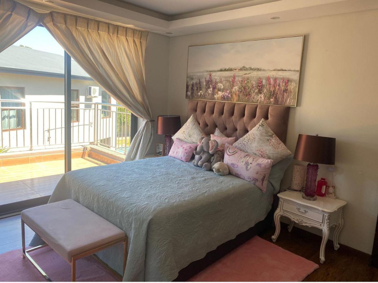 51 On Regency Holiday home